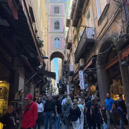 Vincenzino A Spaccanapoli Neapel